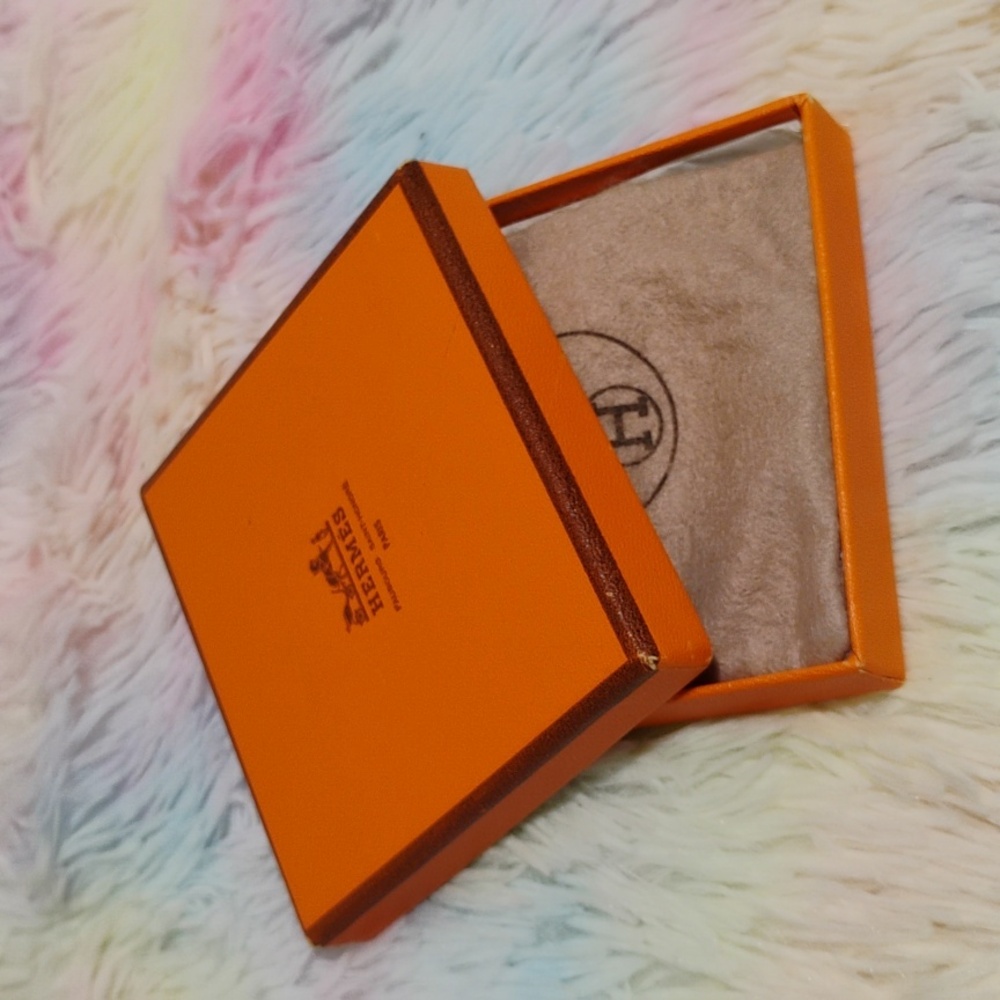 SALE! Authentic Hermes Red Enamel 6Cm Bangle W Box/Bag Amazing Condition - Picture 10 of 15